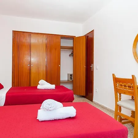 Puet Aparthotel 2*