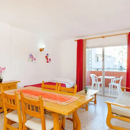 Puet Aparthotel San Antonio (Ibiza)